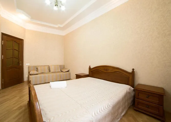 сучасні на площі ринок з 2 ізольованими спальнями для 6 гостей Apartament *