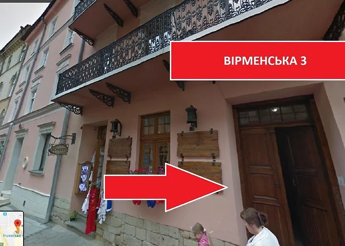 сучасні на площі ринок з 2 ізольованими спальнями для 6 гостей Apartamento Leópolis